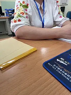 PhuongNhi21 online show from September 26, 2025, 1:09 am