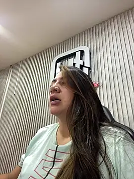 megvibes online show from October 14, 2025, 5:36 pm