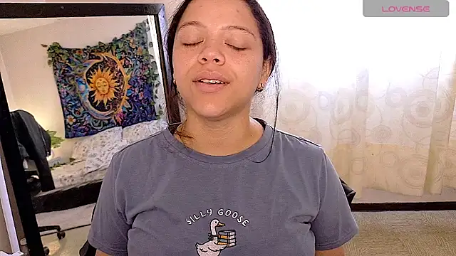Snapshot of Amanda_sweet chatting on May 9, 2026, 1:38 pm Amanda sweet online show from May 9, 2026, 1:38 pm