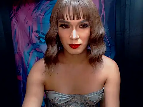 miss lolalops online show from November 10, 2025, 9:36 pm