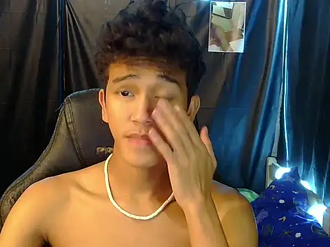 kenbigcockxx online show from March 27, 2026, 2:50 pm