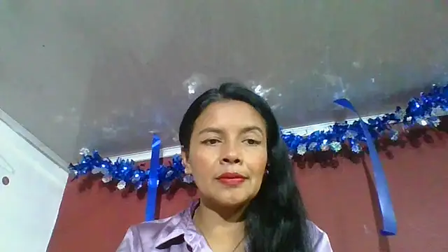 DianaOchoa  online show from January 9, 2026, 2:03 am