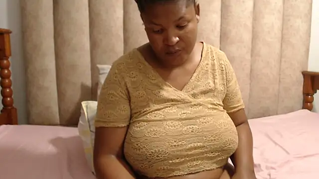 Sexybusty01 online show from April 8, 2026, 5:46 pm