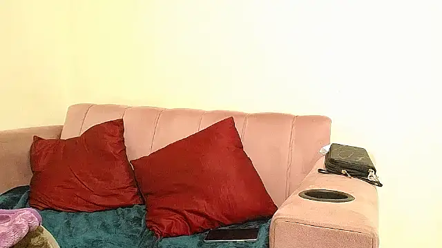 Goddessberry online show from October 15, 2025, 4:51 pm