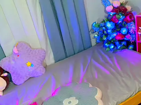Snapshot of baby_kiraxx chatting on June 6, 2026, 6:51 am baby kiraxx online show from June 6, 2026, 6:51 am