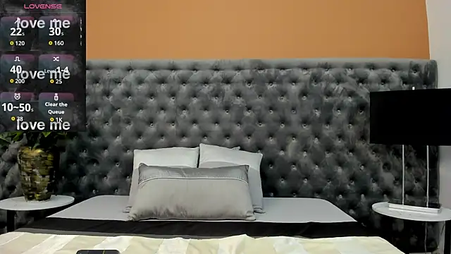 Snapshot of ValeSantoDomingo chatting on June 13, 2026, 10:08 pm ValeSantoDomingo online show from June 13, 2026, 10:08 pm