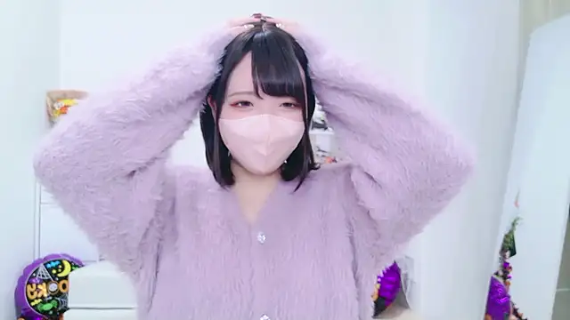 Snapshot of Anzu_xx chatting on October 29, 2025, 11:56 am Anzu xx online show from October 29, 2025, 11:56 am