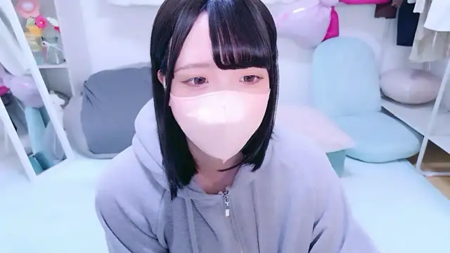 Snapshot of Anzu_xx chatting on May 28, 2026, 6:54 am Anzu xx online show from May 28, 2026, 6:54 am