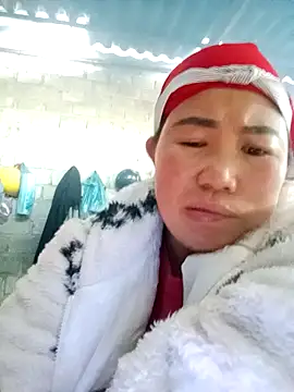 jienrrr online show from February 10, 2026, 2:59 am