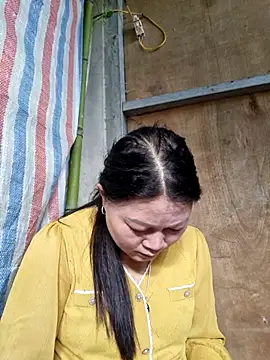 yoowwmr online show from October 27, 2025, 1:20 am