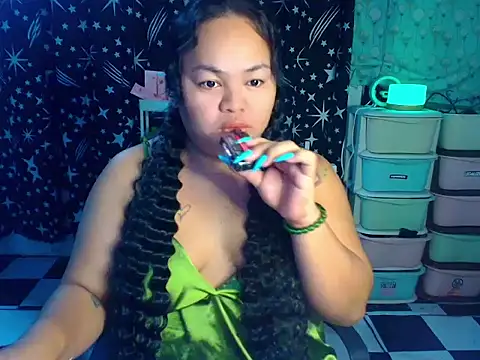 Snapshot of clasyprinces chatting on June 2, 2026, 2:52 pm clasyprinces online show from June 2, 2026, 2:52 pm