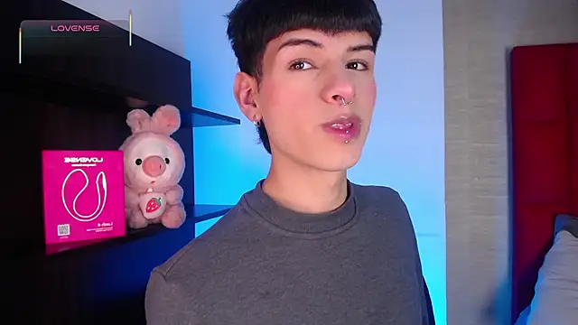 Ezra Storm online show from January 7, 2026, 4:37 am