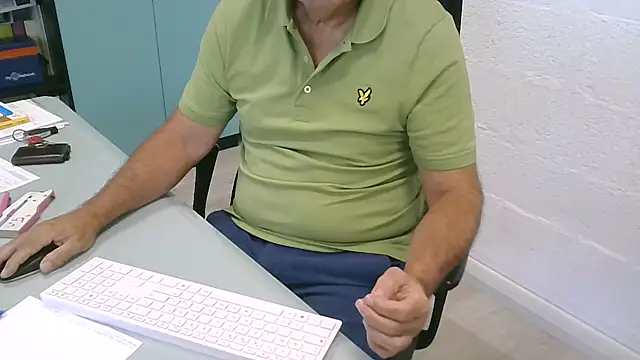 Snapshot of Bsxmaturo61 chatting on July 21, 2026, 10:39 am Bsxmaturo61 online show from July 21, 2026, 10:39 am