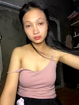 Snapshot of vyvy777 chatting on September 18, 2025, 7:10 am vyvy777 online show from September 18, 2025, 7:10 am