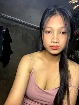 Snapshot of vyvy777 chatting on September 22, 2025, 7:54 am vyvy777 online show from September 22, 2025, 7:54 am