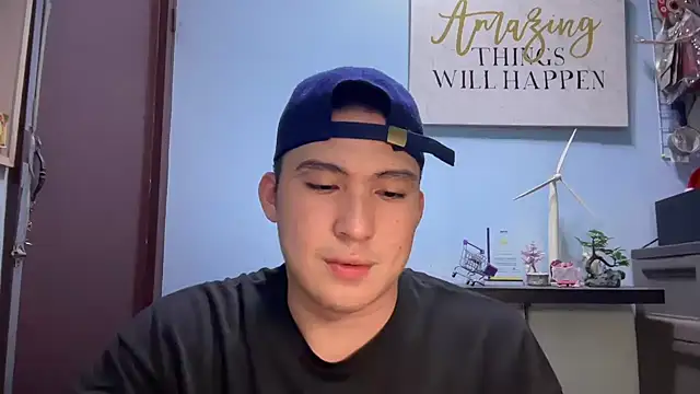 lovely jay online show from December 18, 2025, 8:42 am