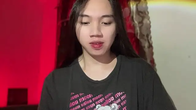 kat mire online show from November 7, 2025, 5:02 pm