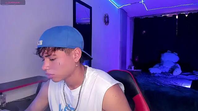 Jostin18 online show from September 22, 2025, 2:41 pm