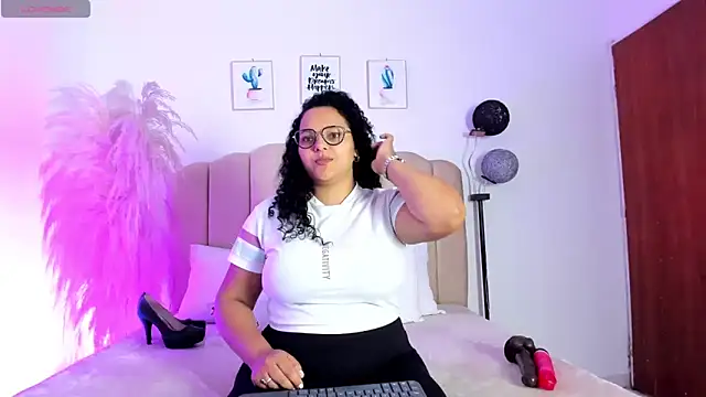 Snapshot of _aithanaa_ chatting on February 19, 2026, 5:31 pm aithanaa online show from February 19, 2026, 5:31 pm