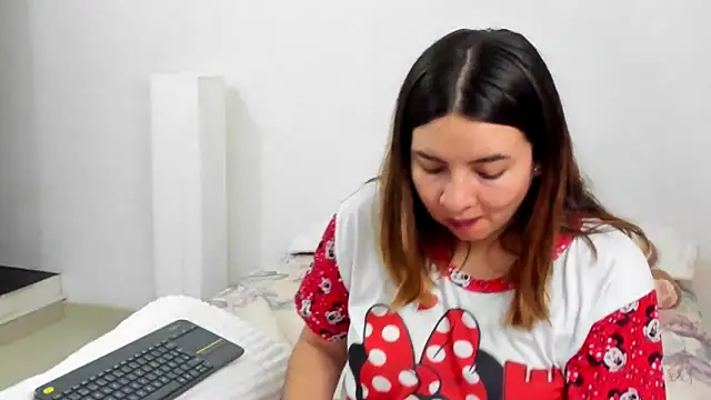 ADHARAMILLER  1111 online show from February 3, 2026, 3:37 am