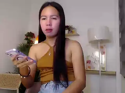 kimbratx online show from July 12, 2026, 10:23 pm