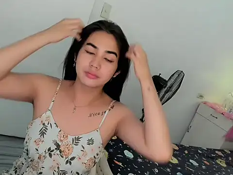 Alovelydoll nica online show from October 16, 2025, 10:55 pm