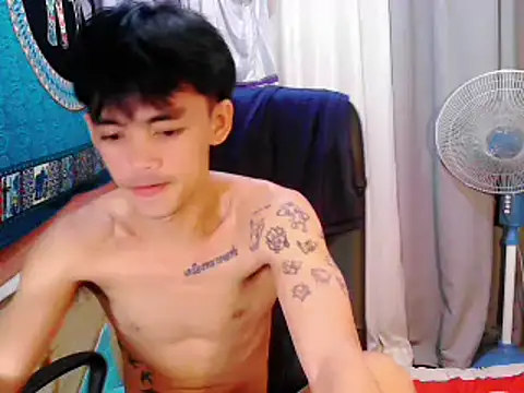 urhunky boy online show from October 9, 2025, 3:54 pm