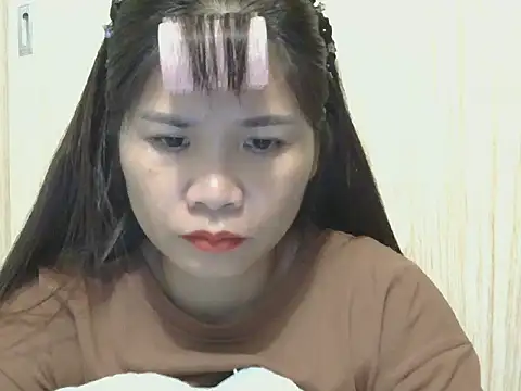 Ori299 online show from November 14, 2025, 5:50 am