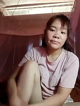 Snapshot of Nguyet135 chatting on April 20, 2026, 1:30 am Nguyet135 online show from April 20, 2026, 1:30 am