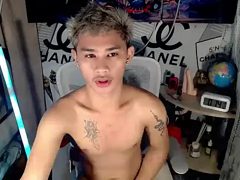 asianhardcock25 online show from April 15, 2026, 4:14 pm