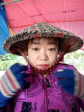 Cindy237st online show from December 2, 2025, 1:55 am