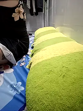 Cindy237st online show from April 18, 2026, 2:43 pm