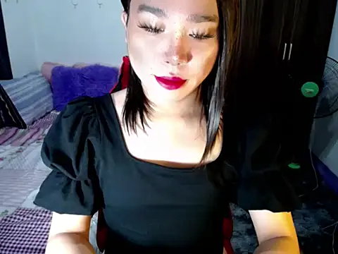 Urassiansweetcummer online show from September 27, 2025, 12:59 am