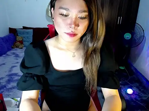 Urassiansweetcummer online show from March 20, 2026, 9:41 pm