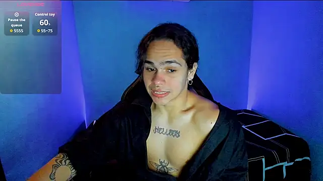 Snapshot of Maximiliano_scoott__ chatting on September 19, 2025, 5:35 pm Maximiliano scoott   online show from September 19, 2025, 5:35 pm