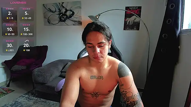 Maximiliano scoott   online show from April 18, 2026, 7:07 pm