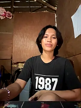 My sweet ladyboy online show from November 3, 2025, 6:47 am