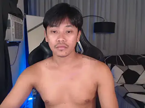 alexsuckable01 online show from May 31, 2026, 1:40 pm