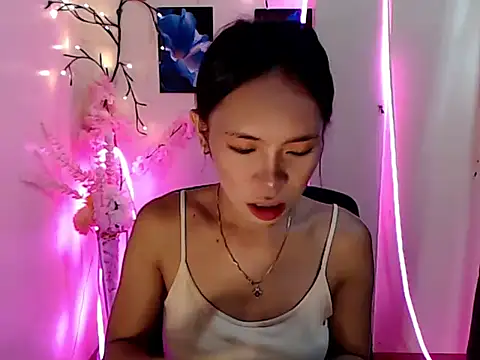 Shindoll online show from December 3, 2025, 9:07 am