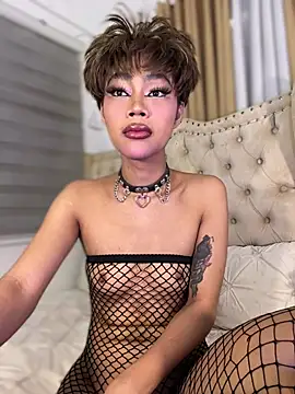 Snapshot of Innocent_yanixx69 chatting on July 15, 2026, 12:49 am Innocent yanixx69 online show from July 15, 2026, 12:49 am
