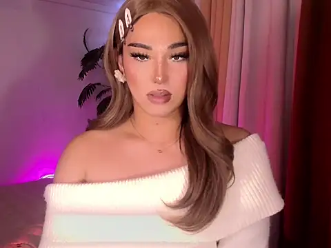 Snapshot of magnificent_kitana chatting on July 28, 2026, 10:31 pm magnificent kitana online show from July 28, 2026, 10:31 pm