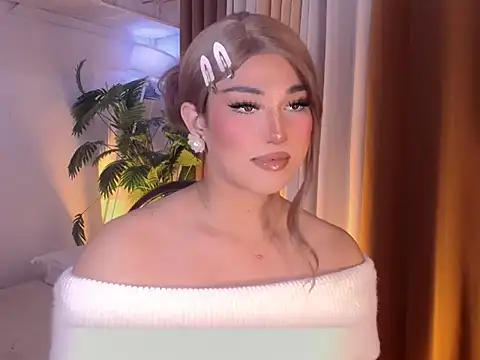 Snapshot of magnificent_kitana chatting on July 30, 2026, 10:03 am magnificent kitana online show from July 30, 2026, 10:03 am