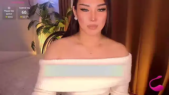 Snapshot of magnificent_kitana chatting on August 6, 2026, 12:07 pm magnificent kitana online show from August 6, 2026, 12:07 pm