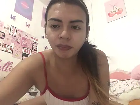 Snapshot of classy_adallia chatting on June 3, 2026, 12:19 pm classy adallia online show from June 3, 2026, 12:19 pm