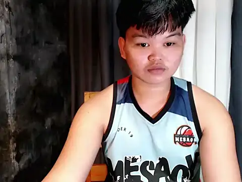 Reynelcock online show from September 23, 2025, 4:54 pm