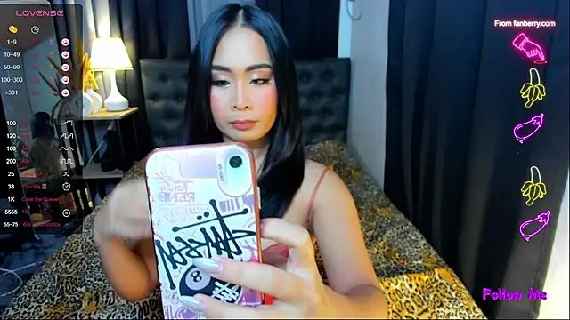 AngeliqueSolace online show from September 14, 2025, 7:13 pm