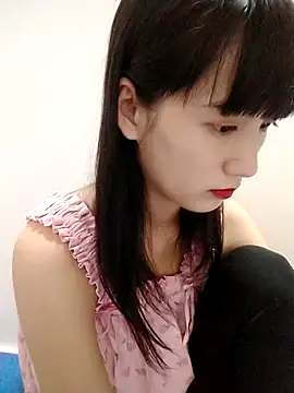 Kembong01 online show from November 13, 2025, 1:15 am