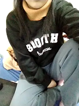 Kembong01 online show from January 7, 2026, 1:13 pm