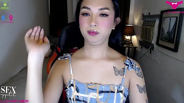 Goddess Isabel online show from December 3, 2025, 7:49 am