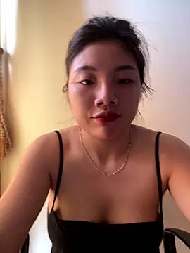 D2sweet online show from September 12, 2025, 3:17 am